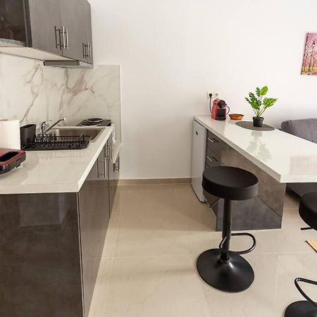 Elegant Apartment 塞萨洛尼基 外观 照片